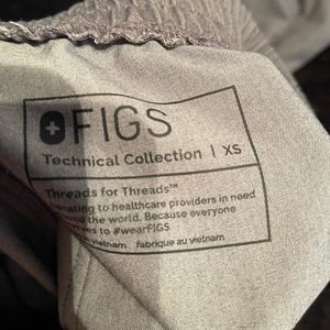 Figs jogger scrub pants